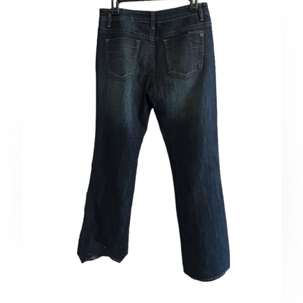 DKNY JEANS